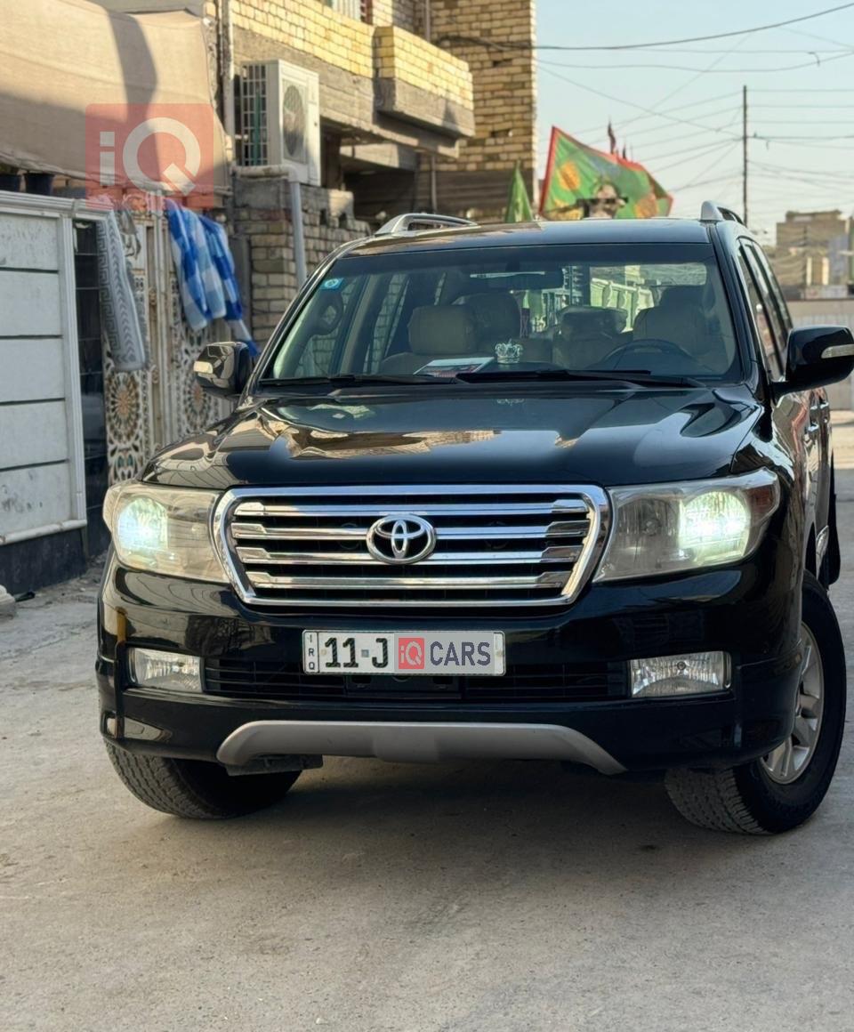 تويوتا لاندكروزر